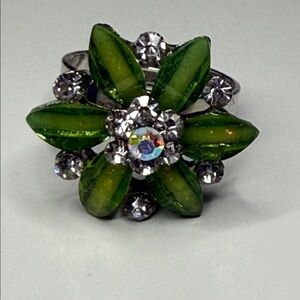 Vintage Green watermelon Silvertone Aurora Borealis Rhinestone Floral Ring Sz 8